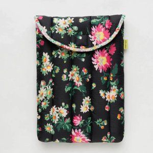 LAURA ASHLEY X BAGGU 13" PUFFY LAPTOP SLEEVE NWT